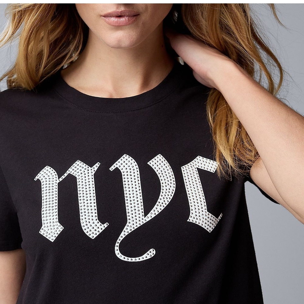 Black Short Sleeve Graphic T-Shirt with NYC Design
